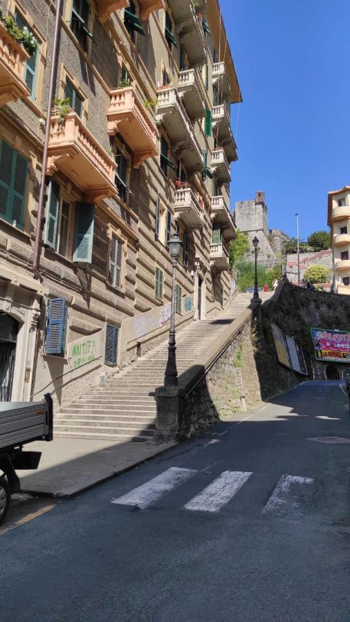 Dal Castello Alle 5Terre La Spezia Esterno foto